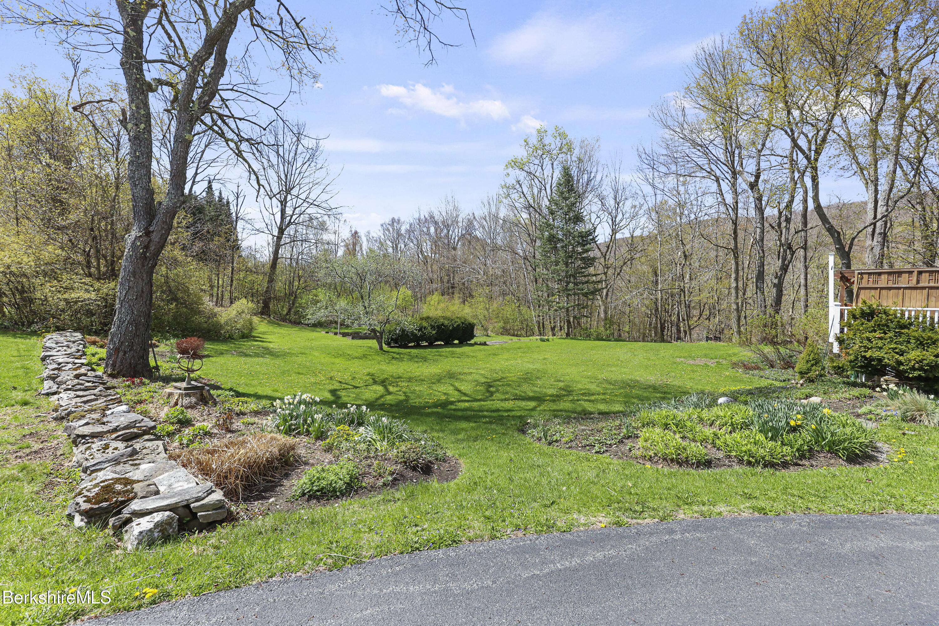 167 Bailey Road Lanesborough, MA 01237 - Photo 61 of 71 a view of a garden