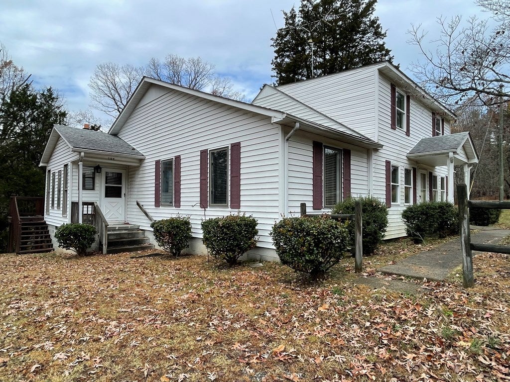 107 Carters Point Road Buffalo Junction, VA 24529 - Photo 19 of 25 Side View