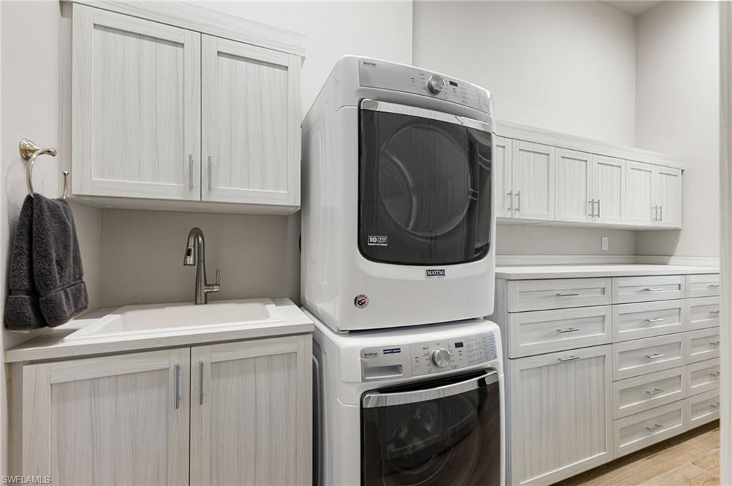 12484 Riverside Drive Fort Myers, FL 33919 - Photo 25 of 36