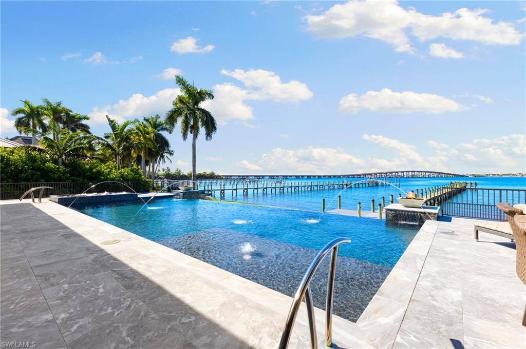 12484 Riverside Drive Fort Myers, FL 33919 - Photo 4 of 36