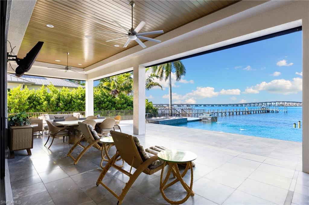 12484 Riverside Drive Fort Myers, FL 33919 - Photo 10 of 36