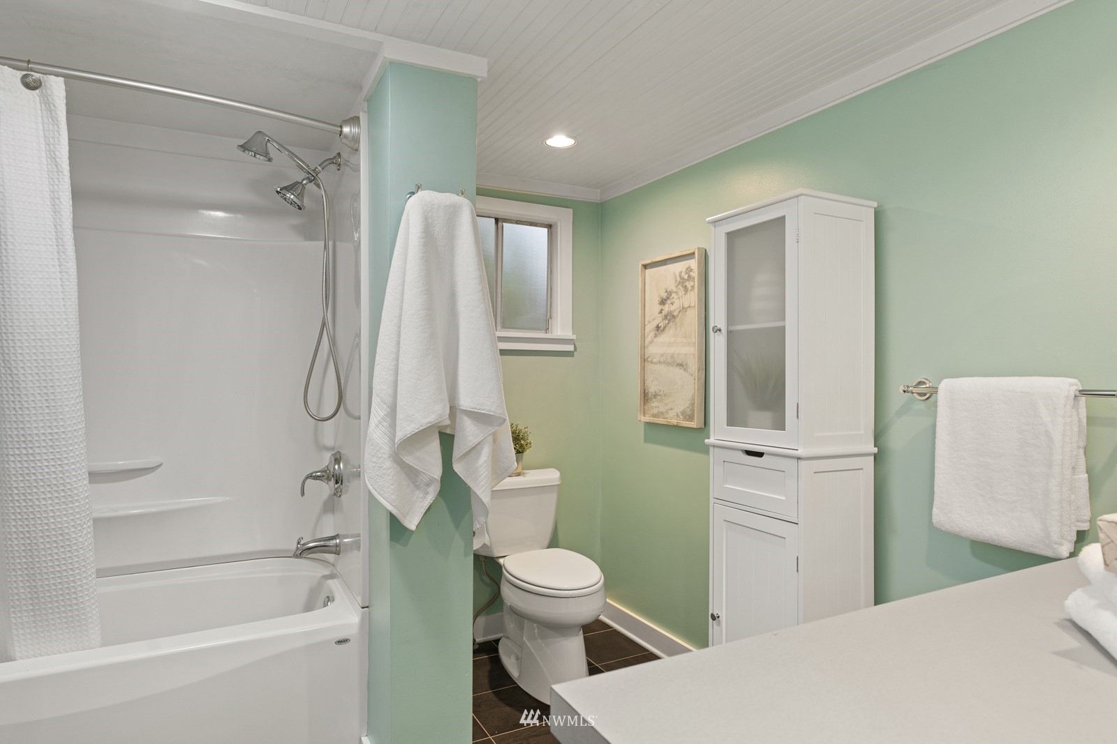 7245 Lake Alice Road Southeast Fall City, WA 98024 - Photo 16 of 38 Gallery Image 16