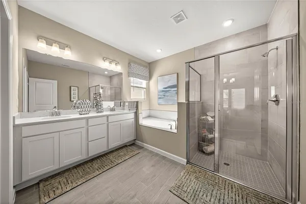 $354,990 | 14204 Northwest Convergence Boulevard, Alachua, FL 32615