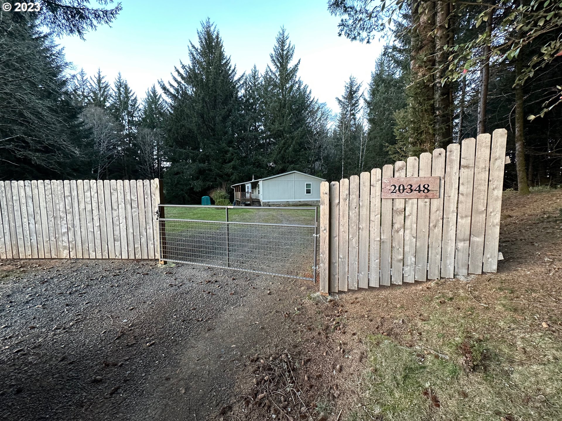 20348 Huckleberry Ridge Road Brookings, OR 97415 - Photo 3 of 24