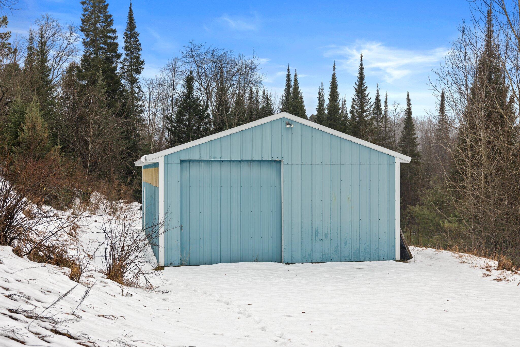 288 Kubacki Road Gaylord, MI 49735 - Photo 4 of 36 Gallery Image 4
