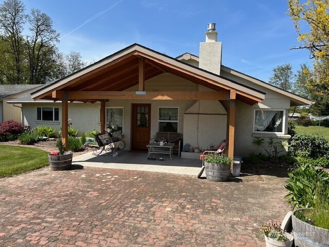 1557 Shelton Road Walla Walla, WA 99362 - Photo 7 of 40 Gallery Image 7