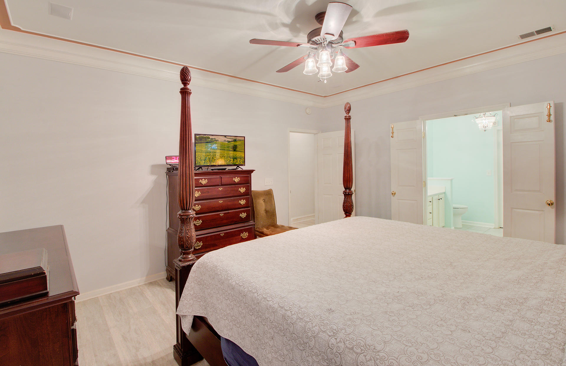 576 Pointe Of Oaks Road Summerville, SC 29485 - Photo 18 of 40 20