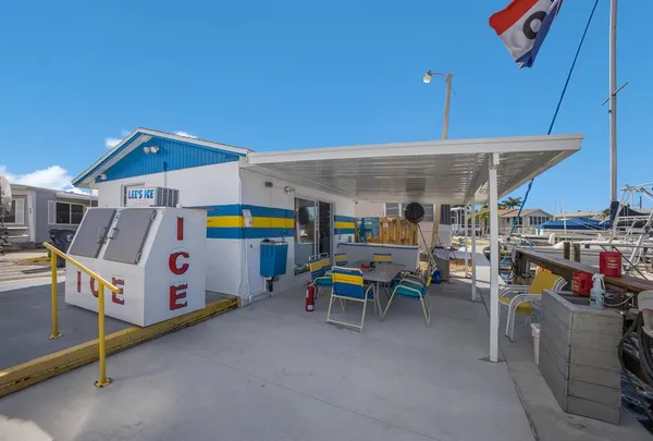 $250,000 | 1316 28th Ave Drive West, Palmetto, FL 34221