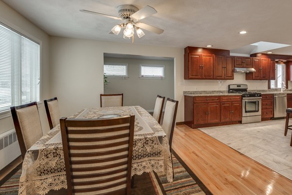 18 Richardson Road Lynn, MA 01904 - Photo 10 of 30 Gallery Image 10