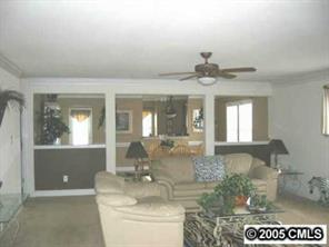 1035 Hipp Road Charlotte, NC 28216 - Photo 2 of 8 Gallery Image 2