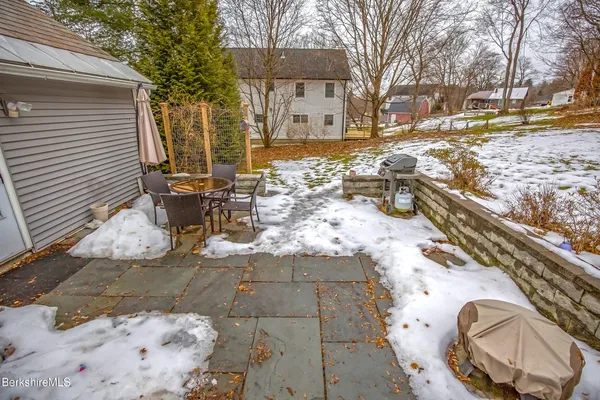 a view of outdoor space yard and patio