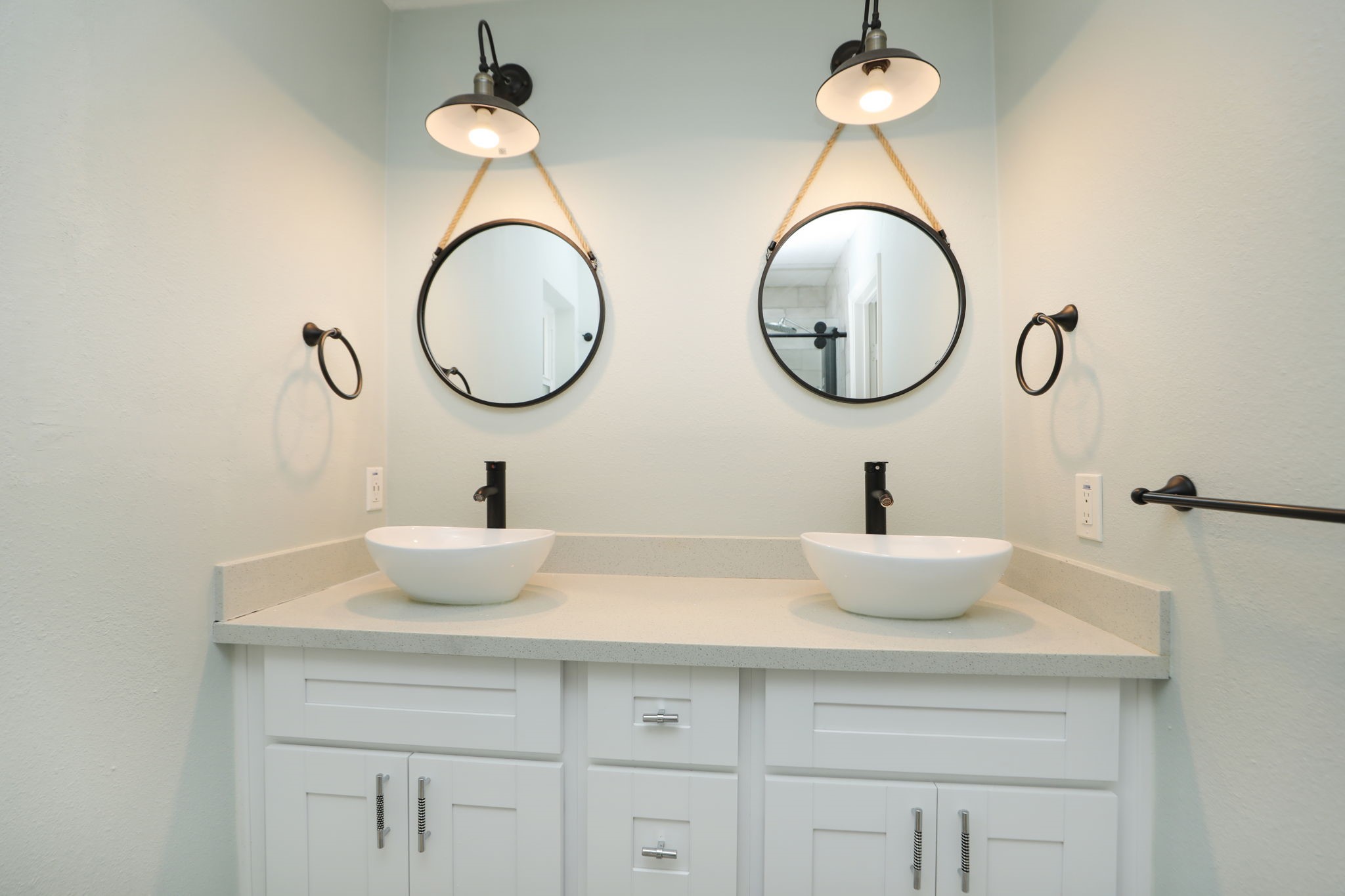 11014 Wickersham Lane Houston, TX 77042 - Photo 24 of 38