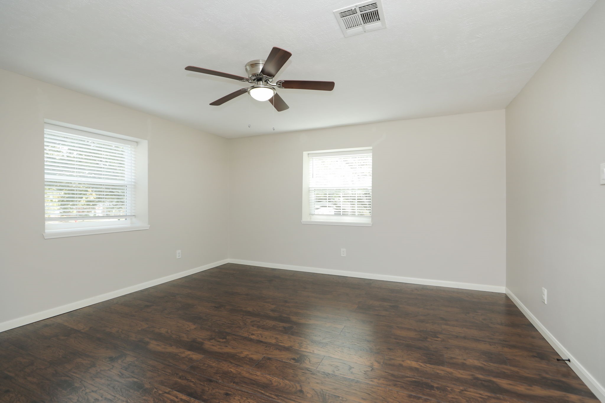 11014 Wickersham Lane Houston, TX 77042 - Photo 26 of 38