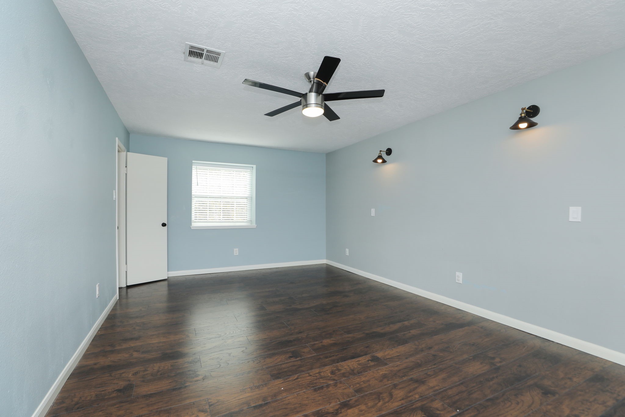 11014 Wickersham Lane Houston, TX 77042 - Photo 30 of 38