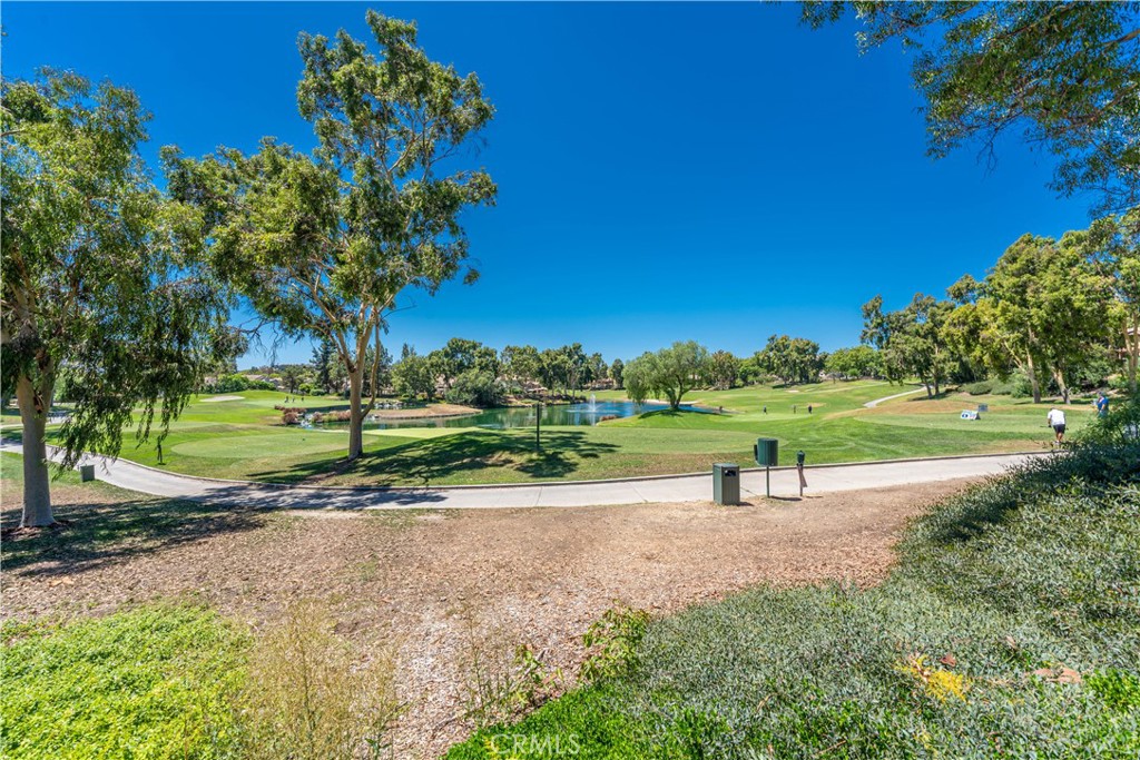 102 Vía Contento Rancho Santa Margarita, CA 92688 - Photo 39 of 40 a view of a park with large trees