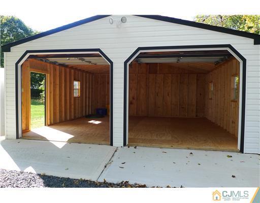 541 Georges Road Dayton, NJ 08810 - Photo 23 of 24 a view of outdoor space