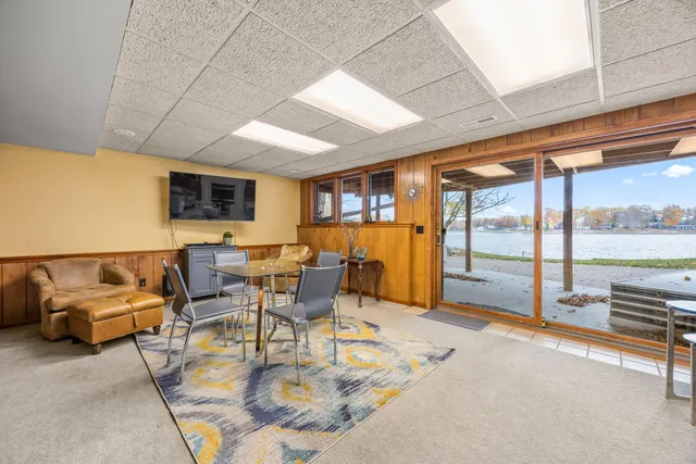 $899,900 | 10845 East Royal Road, Stanwood, MI 49346