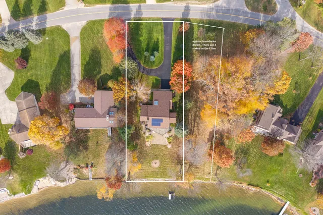 $899,900 | 10845 East Royal Road, Stanwood, MI 49346