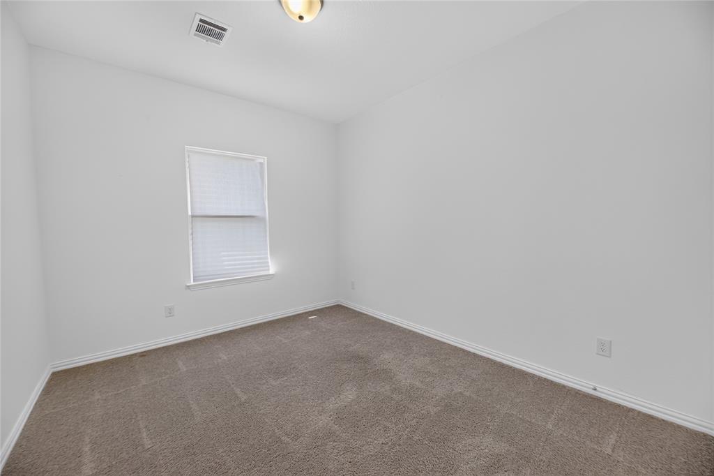 4713 Craymore Road Dallas, TX 75228 - Photo 14 of 24 Gallery Image 14