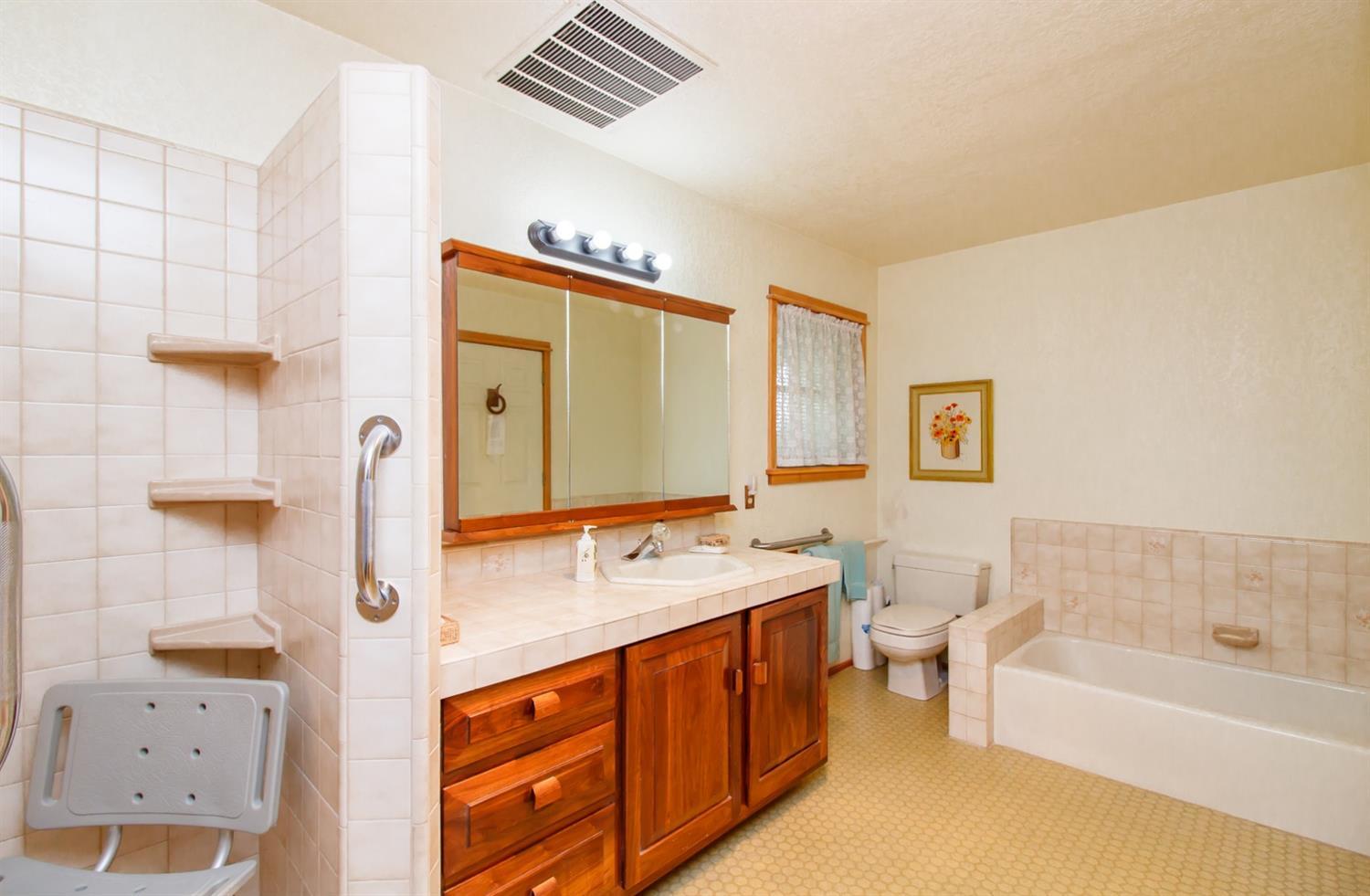 1122 Marcy Loop Road Grants Pass, OR 97527 - Photo 17 of 33 Additional Photo