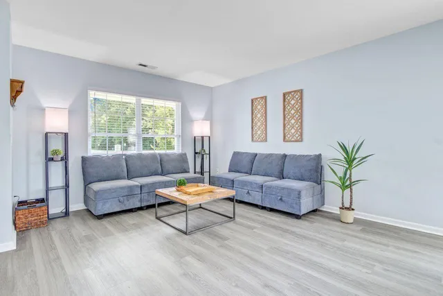 $419,900 | 261 Clayburne Drive, Goose Creek, SC 29445