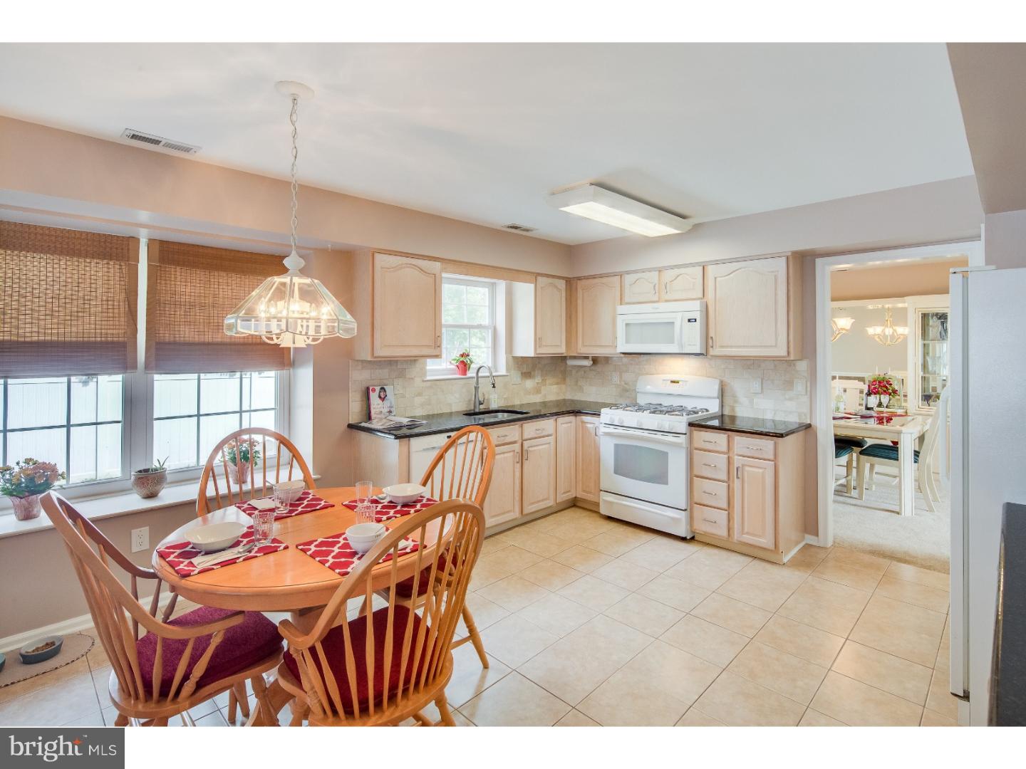 10 Vassar Road Mount Laurel, NJ 08054 - Photo 4 of 25 Gallery Image 4