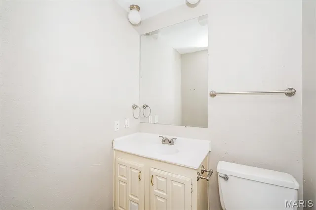 $2,690 | 87 Four Winds Drive, St. Peters, MO 63376