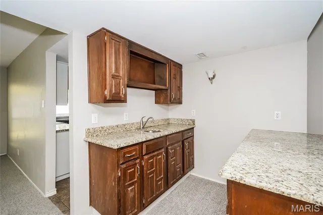 $2,690 | 87 Four Winds Drive, St. Peters, MO 63376