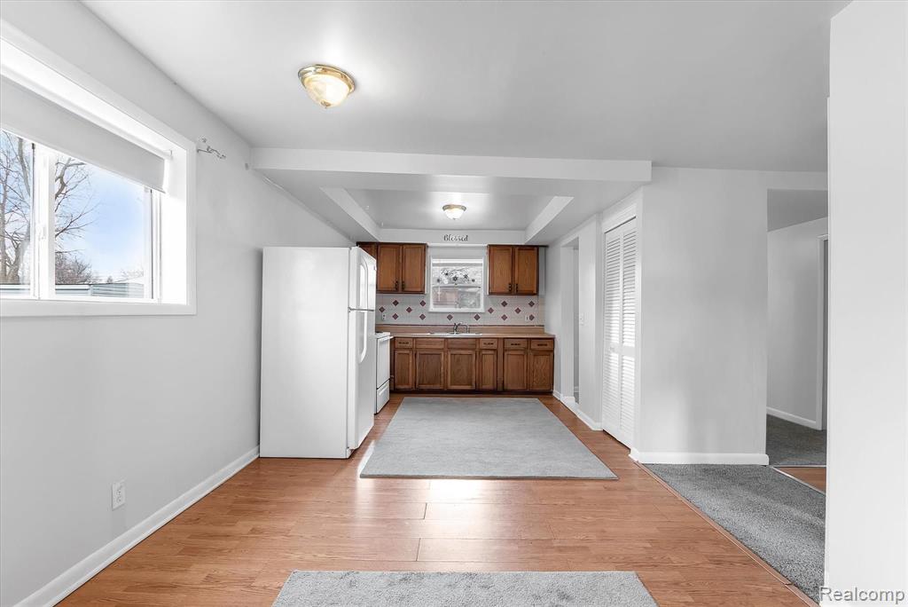 322 Michelson Road Rochester Hills, MI 48307 - Photo 7 of 31