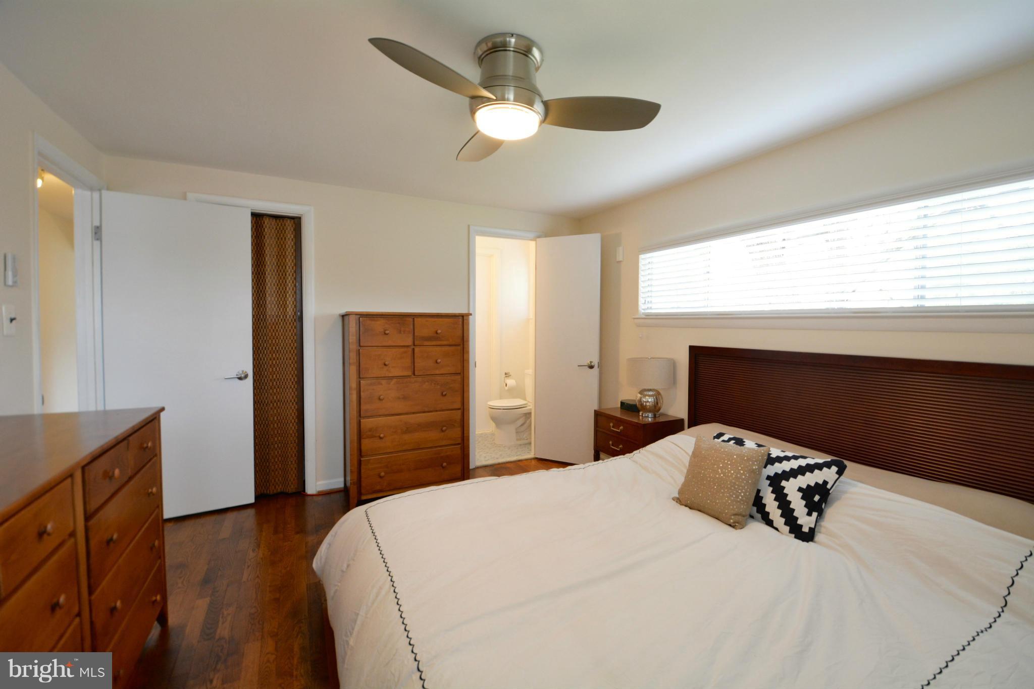 5000 Richenbacher Avenue Alexandria, VA 22304 - Photo 16 of 29 Bedroom (Master)