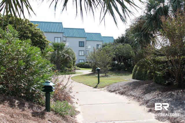 497 Plantation Road, Unit 1355 Gulf Shores, AL 36542 - Photo 27 of 31 Walkway