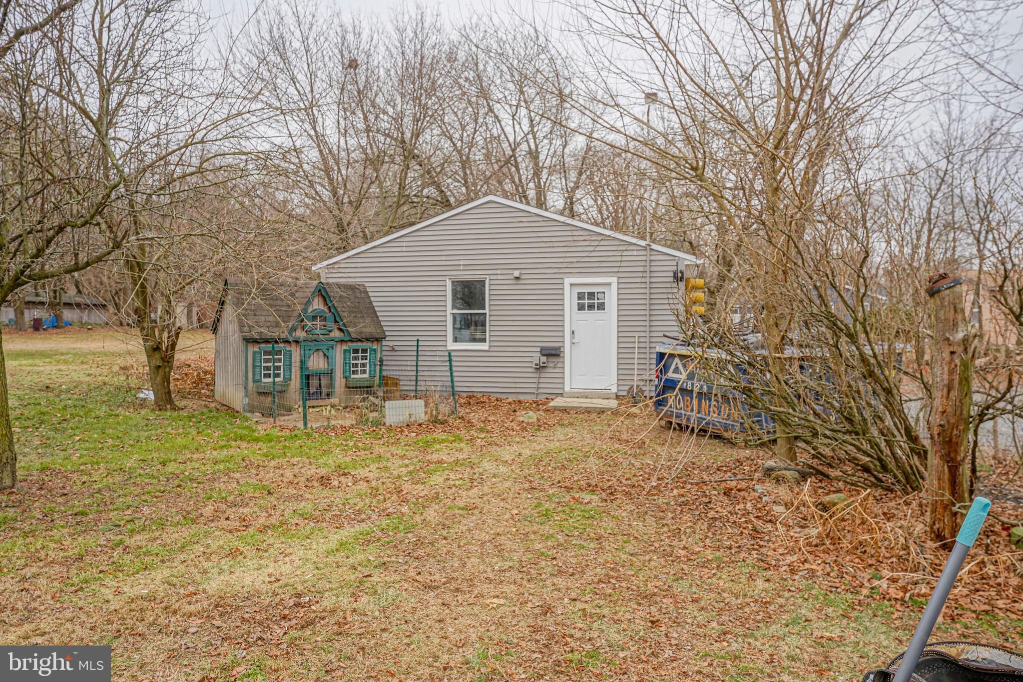 405 Tansboro Road Berlin, NJ 08009 - Photo 5 of 32 Gallery Image 5