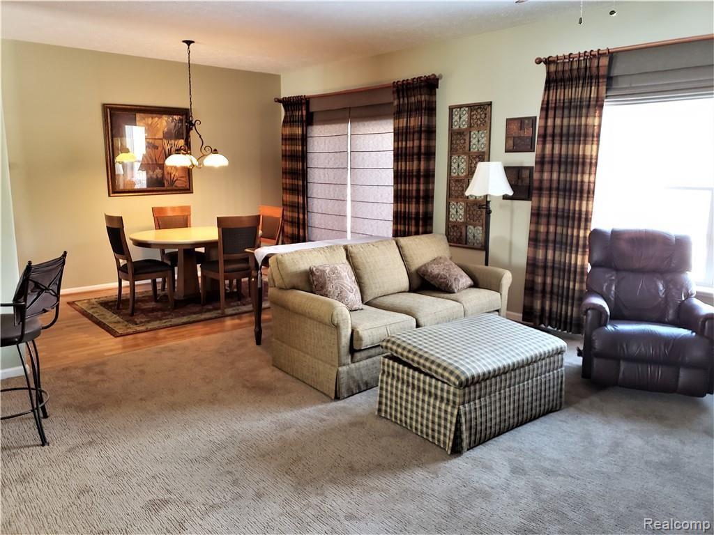 44320 West 11 Mile Road Novi, MI 48375 - Photo 5 of 40 5.jpg