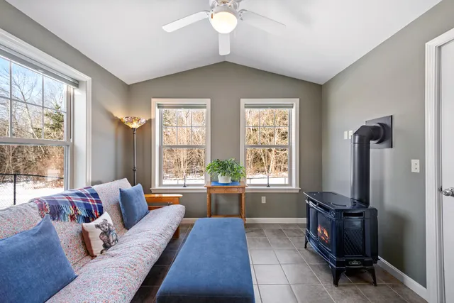 $350,000 | 19 Fieldstone Drive, Unit 19, Oakland, ME 04963