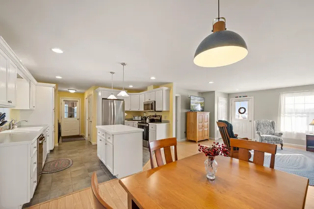 $350,000 | 19 Fieldstone Drive, Unit 19, Oakland, ME 04963