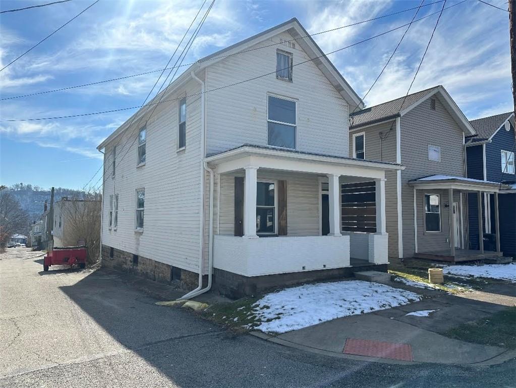 622 Roup Street Tarentum, PA 15084 - Photo 1 of 50 Gallery Image 1