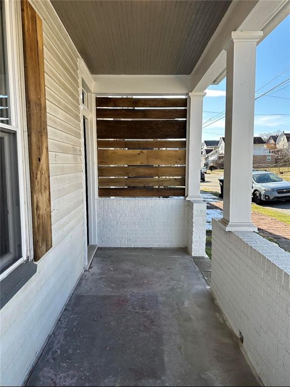 622 Roup Street Tarentum, PA 15084 - Photo 6 of 50 Gallery Image 6
