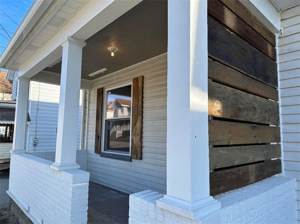 622 Roup Street Tarentum, PA 15084 - Photo 7 of 50 Gallery Image 7