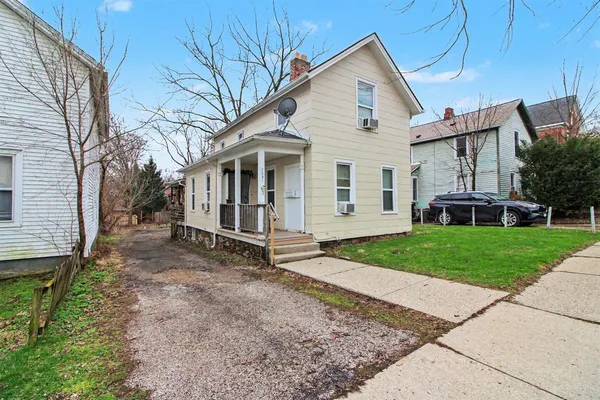 $249,000 | 705 Pearl Street, Ypsilanti, MI 48197
