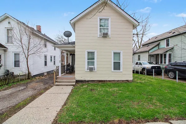 $249,000 | 705 Pearl Street, Ypsilanti, MI 48197