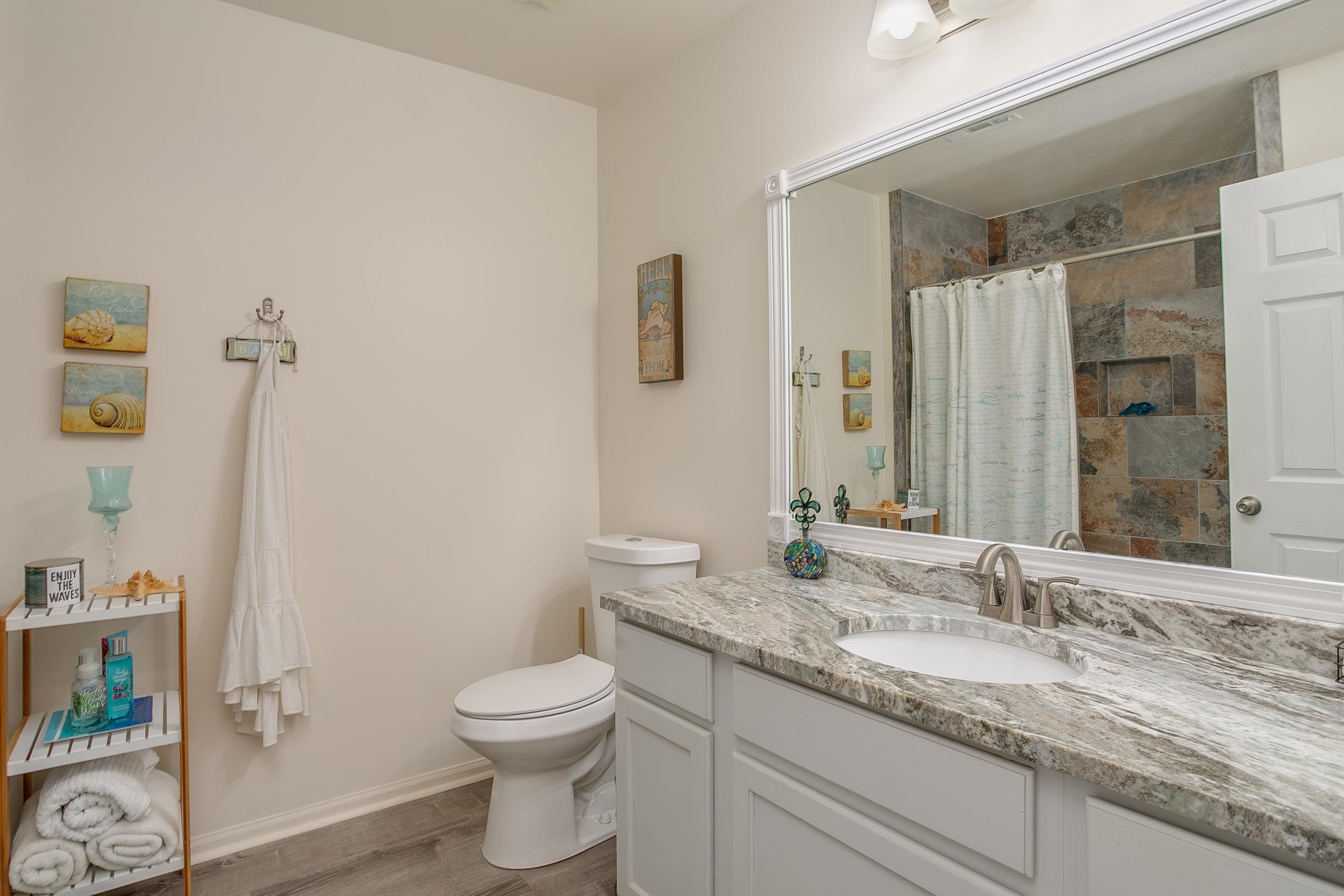 1517 Regency Road, Unit 38 Gulf Shores, AL 36542 - Photo 22 of 39 Master Bathroom