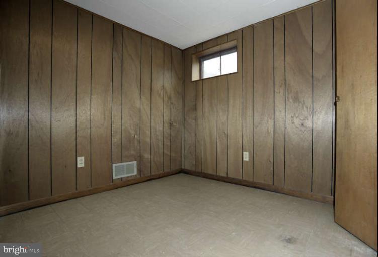 414 Royalton Road Silver Spring, MD 20901 - Photo 10 of 14 Interior (General)