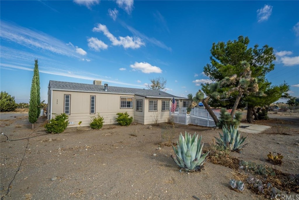 9979 Blue Stake Road Phelan, CA 92371 - Photo 1 of 1