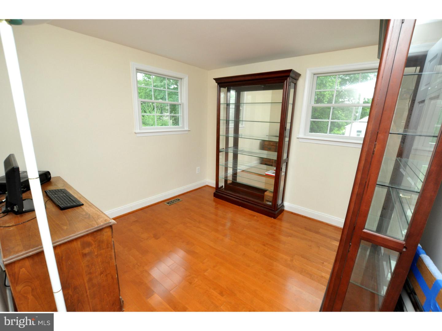 208 Yardley Road Delran, NJ 08075 - Photo 18 of 25