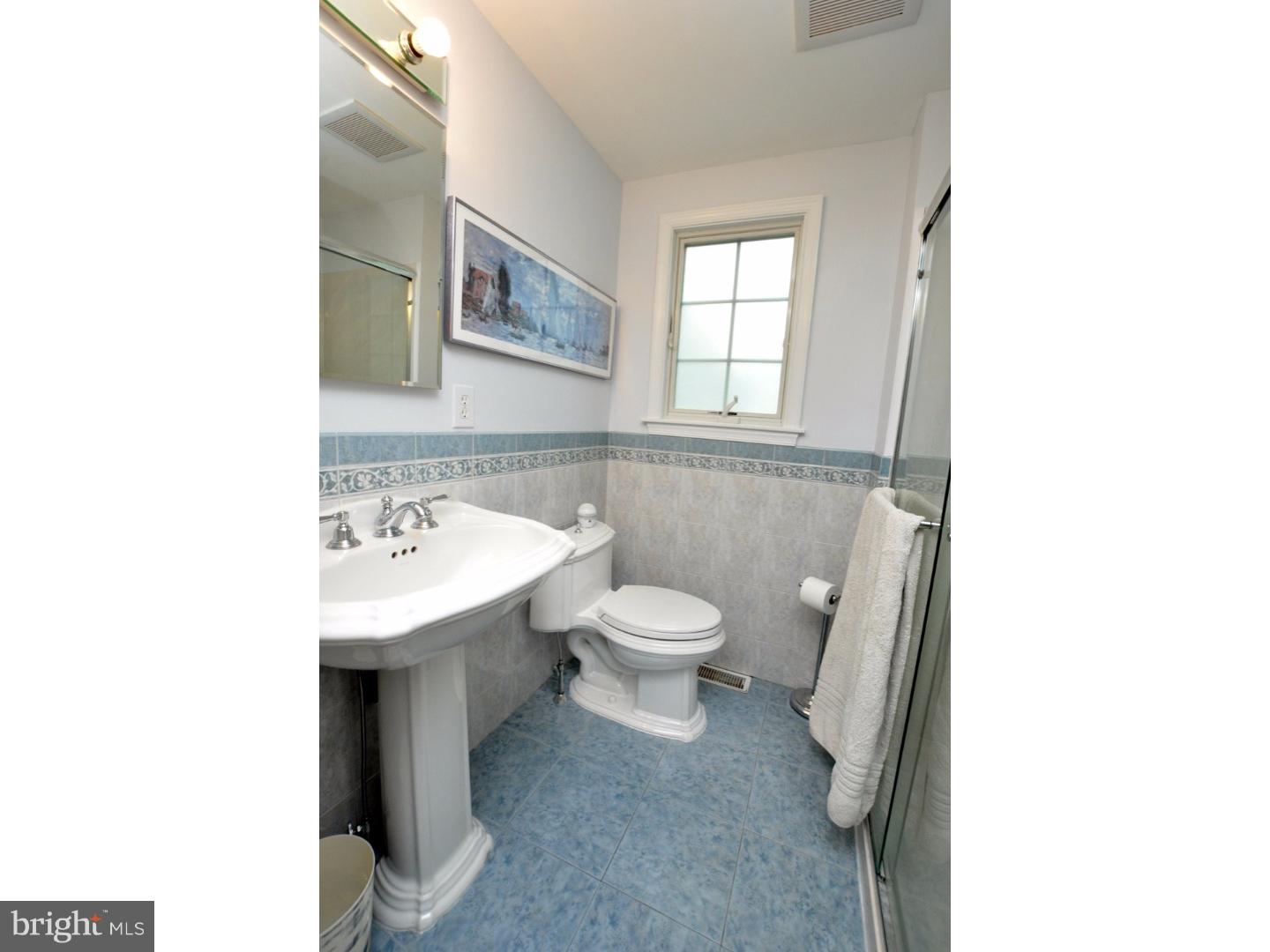 208 Yardley Road Delran, NJ 08075 - Photo 21 of 25