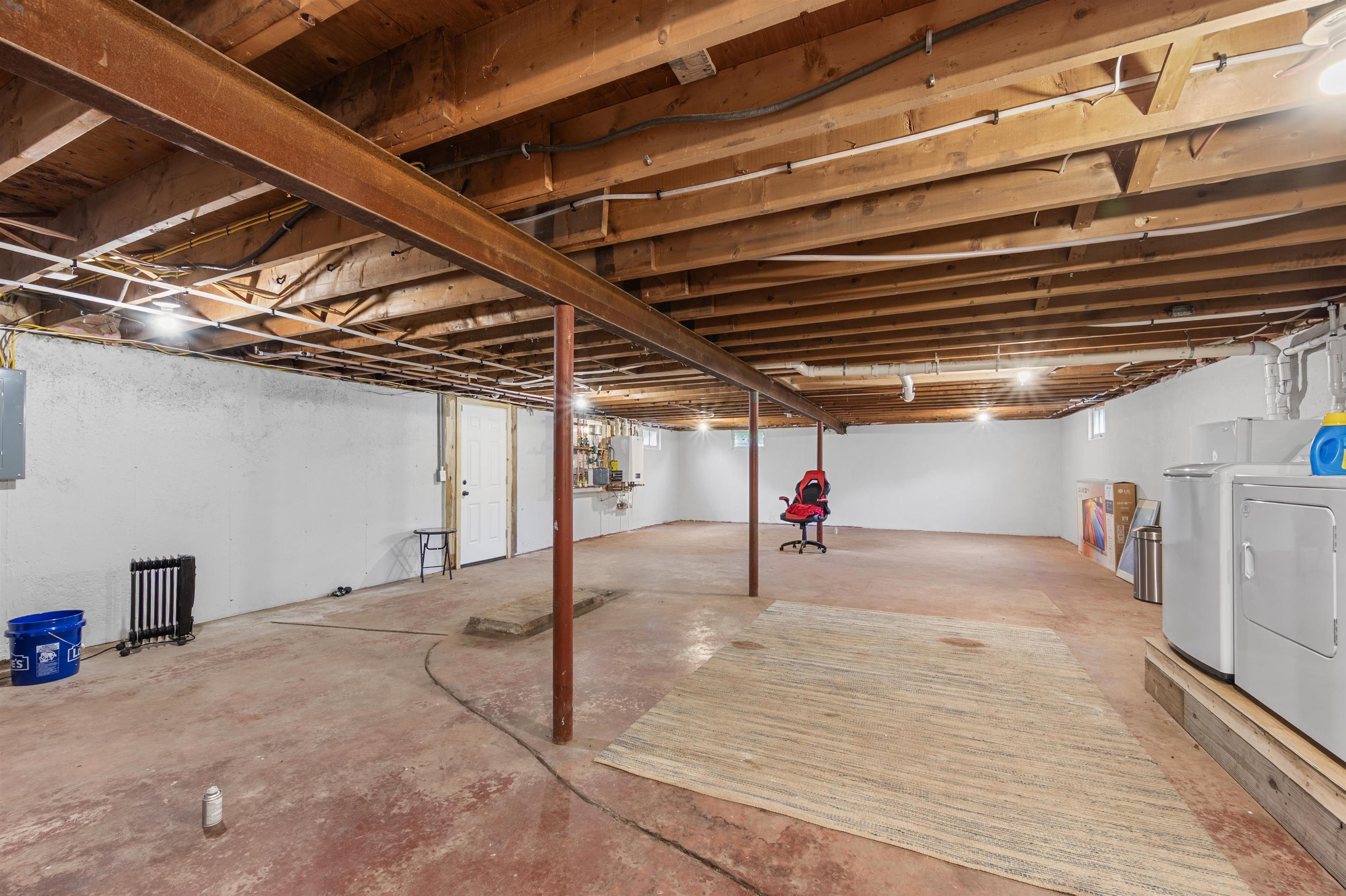 2870 Parade Road Laconia, NH 03246 - Photo 19 of 40