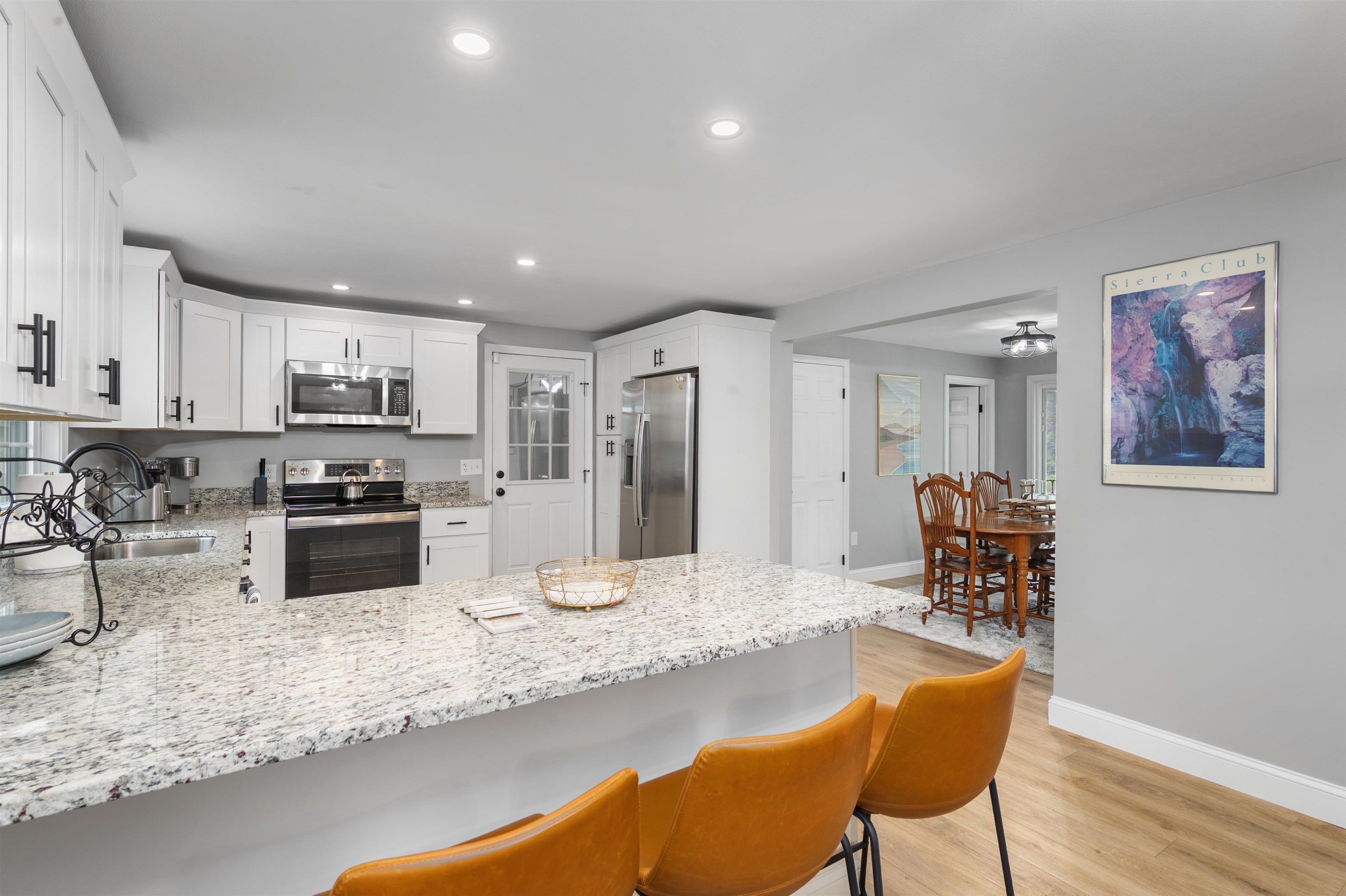 2870 Parade Road Laconia, NH 03246 - Photo 8 of 40