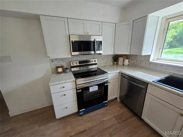 $269,900 | 12350 Centerbrook Drive, Black Jack, MO 63033