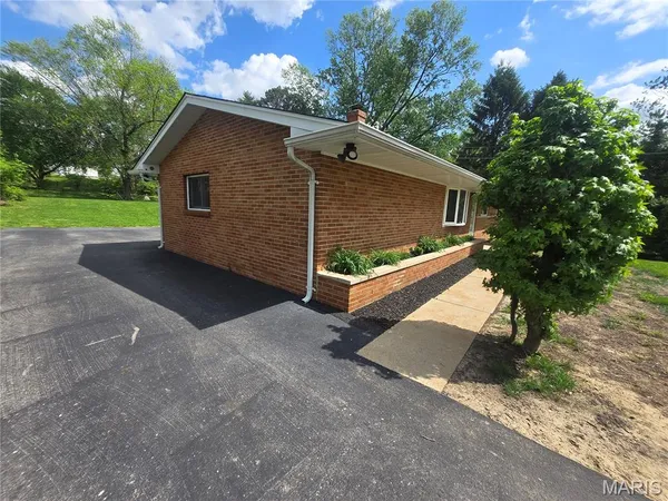 $269,900 | 12350 Centerbrook Drive, Black Jack, MO 63033