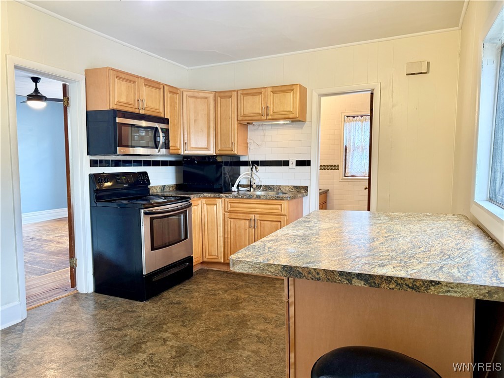 4 St Johns Place, Unit 3 Buffalo, NY 14201 - Photo 11 of 14